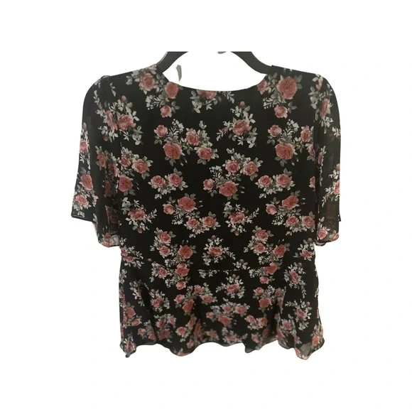 Sugar Lips Women's Garden Grove Floral Short Sleeve Blouse - Picture 5 of 5